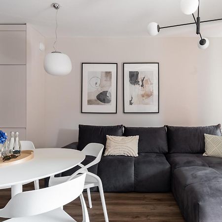 Scala 60C City Center Apartments With Parking By Lion Apartments Danzica Esterno foto