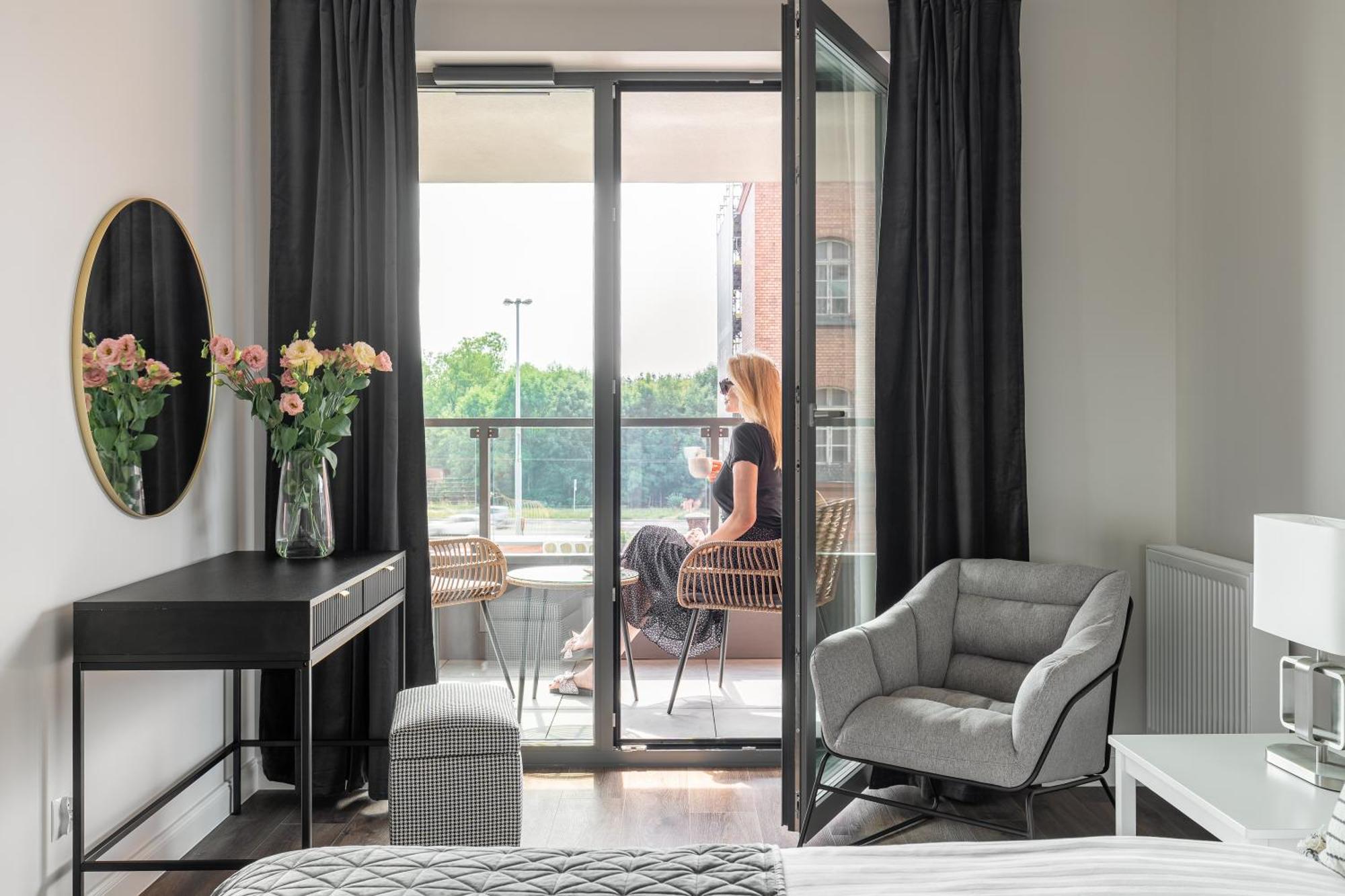 Scala 60C City Center Apartments With Parking By Lion Apartments Danzica Esterno foto